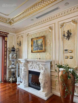 Bán nhà mặt phố Hoàng Quốc Việt, Cầu Giấy. DT sổ 195m2 x 7 tầng, MT 7m. Thang máy, 2 mặt thoáng