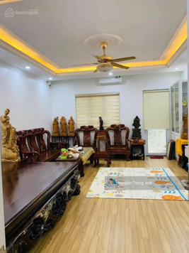 Cần bán nhà phố Bồ Đề vị trí hiến 60m2 - nhà 4 tầng, mặt tiền rộng, giá 9.5 tỷ