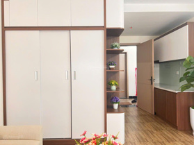 Siêu phẩm căn hộ giới hạn 2 ngủ 45,6m2 giá 760tr tầng đẹp, view Đông Nam view hồ, view trường học