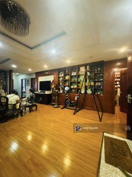 Bán nhà mặt phố Xuân Diệu, 75m2, mặt tiền 5.4m, 66 tỷ, dòng tiền 88 triệu/tháng