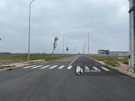 Bán đất cụm CN tại Bắc Giang, giá 2,9 triệu / m2, DT: 10.000,20.000m2, Làm Hóa chất, bàn giao ngay