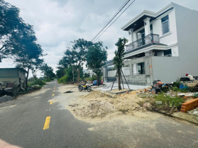 Bán đất ngay khu Làng Đại Học gần Võ Chí Công đường 7m5