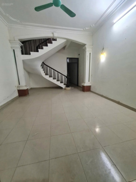 Bán nhà phố kinh doanh P. Khai Quang, Vĩnh Yên. Sử dụng 140m2 giá 4,x tỷ