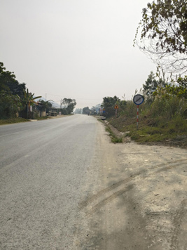 Bán 2356m2 đất mặt đường cao tốc Hà Nội - Hòa Bình. Đối diện khu dự án nhà ở Yên Quang