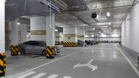 BQL toà nhà bán và cho thuê chỗ đỗ xe ô tô chỉ 1,6tr/th tại hầm toà Discovery Complex 302 Cầu Giấy