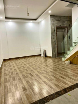 Cho thuê nhà khu đô thị Đại Kim, Hoàng Mai, DT 54m2 3 tầng, giá 17 tr/th, LH 0989 604 688