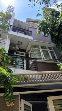 Bán nhà hẻm 455/11 Lê Văn Lương, Tân Phong, quận 7, DT 57m2 trệt 2 lầu sân thượng, 4PN, giá 6,9tỷ