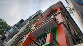 Sang nhượng mặt bằng lô góc 5 tầng mặt tiền chính 7.3m phố Quán Thánh