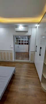 Tập thể tầng 2 ngõ ô tô, Doãn Kế Thiện, 55 m2, full nội thất + đồ điện tử, sổ đỏ riêng