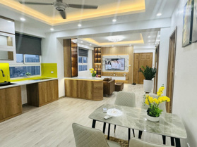 Cuối năm em cần bán căn 71m2, có ban công, chung cư 5A Lê Đức Thọ giá 4 tỷ: 0936,071,228