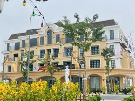 Nền shophouse mặt tiền đối diện Hành chính huyện chỉ với 360tr sở hữu ngay