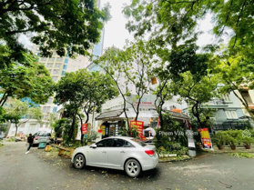 Siêu biệt thự KĐT Mỹ Đình 165m2, 4tầng, 15m MT, lô góc hai mặt thoáng - ôtô tránh - vỉa hè - 58.8tỷ