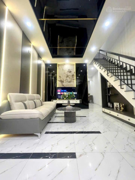 Nhà đẹp 2 tầng 2 mặt kiệt 1 Đỗ Quang, gần Nguyễn Văn Linh, Cầu Rồng