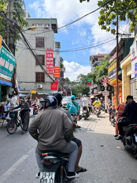 Bán Nhà Mặt Phố Cổ Nhuế, 11,8 tỷ, 47m2, Giá Ưu Đãi!