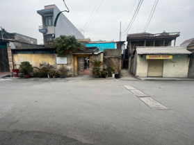 Hàng mới tinh hàng hiếm trục chính phố - Mẫn Xá - Văn Môn - Yên Phong DT: 73m2 MT 5.5m hậu 5,5m