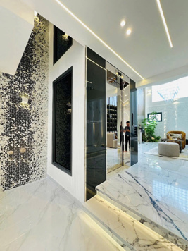 Biệt thự phố 4 tầng, thang máy, đường 7m thông, Phạm Văn Bạch, P15 TB