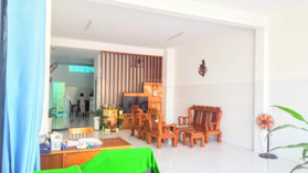 Chính chủ cho thuê nhà mặt tiền Tô Ngọc Vân, 1 Trệt + 2 Lầu Đúc + Sân Thượng x 120m2