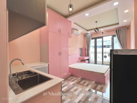 Căn hộ cá tính! Studio balcon 32m2 full màu hường cho các bạn nữ, ngay vòng xoay Ngô Gia Tự Quận 10
