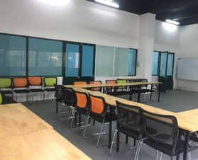 Cho thuê tầng 1,2,3 phố Thanh nhàn, Hai Bà Trưng, Hà Nội, DT 45m2 x 3 tầng, TM, giá 20tr/tháng