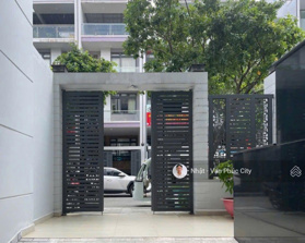 Hot - Nguyên căn 5x20m (Hầm + 4 tầng) - Đường lớn 20m, full máy lạnh. Giá tốt 30tr - Vạn Phúc City