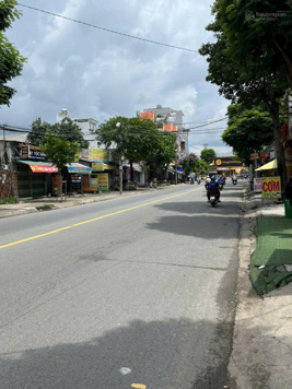 Chính chủ cần bán đất mặt tiền Hà Huy Giáp - Thạnh Lộc - Q. 12; Sổ sẵn, giá tốt LH 0976 391 464