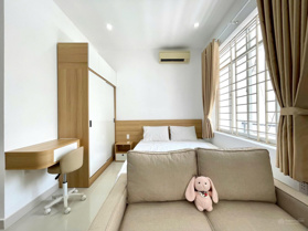 Phòng trung tâm thành phố đầy đủ nội thất, các tiện nghi