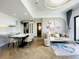 Tìm khách cho thuê 2PN - 72 m2 - giá 18,5tr tại Masteri Thảo Điền view thoáng liên hệ 0933 333 133