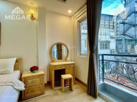 Cho thuê CHDV Studio cao cấp ngay Phố Nhật Lê Thánh Tôn. Giảm sâu 1tr5/tháng