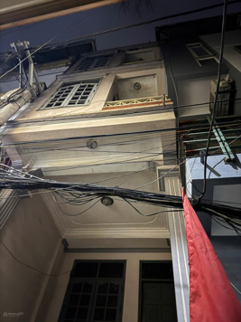 Cho thuê nhà riêng trong ngõ ở vị trí trung tâm, yên tĩnh, dân trí tốt, nhiều tiện ích