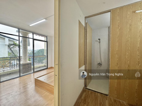 Cho thuê 1 phòng ngủ tách bếp Ban công thoáng đường Trần Thị Trọng - Phường 15 - Tân Bình