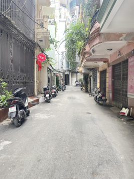 Bán nhà Mặt ngõ rộng đẹp Nhà Xây Mới 7 tầng Ngọc Khánh-Giảng võ.DT 55m Thang Máy 17,8 ty.