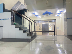 Cho thuê nhà mặt tiền đường Thạnh Mỹ Lợi, Quận 2, nhà 3 L 5PN 6WC. Giá TL 0903 034 123