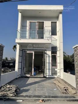 Bán nhà 2 tầng sau UBND P. Hà Khánh. DT: 82.6m2 ô tô đỗ cửa giá rẻ!
