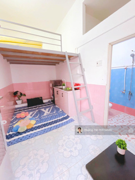 Cho thuê gấp phòng ban công mới - gần đại lộ võ Văn Kiệt Q8 - giữ phòng qua Tết