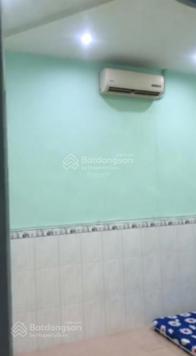 Cho thuê phòng Cư Xá Bình Thới - Lãnh Binh Thăng, giá 1.6tr/th