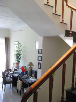 Bán gấp nhà 4 tầng dt lớn 150m2 - MT đường Lương Thế Vinh biển Mỹ Khê - TT Quận Sơn Trà