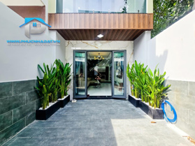 Sở hữu nhà đẹp hiện đại sang trọng đường Huỳnh Tấn Phát Phường Tân Phú Quận 7 - giá 7.5 tỷ, 4x26m