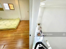 Nhà nguyên căn siêu đẹp 2PN - 2WC có bang công / 1 trệt - 1 lửng - 1 lầu / sẵn 2 máy lạnh