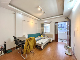 Chung cư 2PN 1WC 1PK 68m2 full nội thất ngay CMT8 chợ Hoà Hưng Q10, điện nước nhà nước siêu rẻ