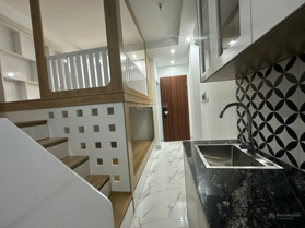 Chính chủ cho thuê căn hộ cao cấp, 2 giường, full đồ, giá 4.x tr, 236 Khương Đình