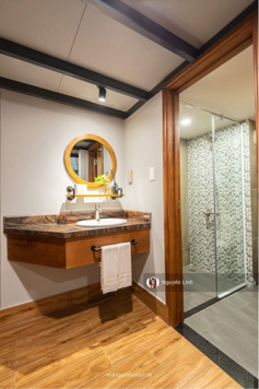 Cho thuê căn hộ duplex ban công, gần Bitexco, chợ Bến Thành full nội thất cao cấp đầy đủ tiện nghi