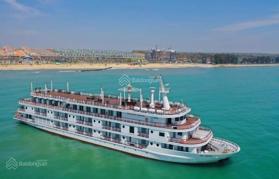 Đất mặt tiền Lạc Long Quân, mặt biển đường ven biển, đất đẹp vuông vức, giá tốt