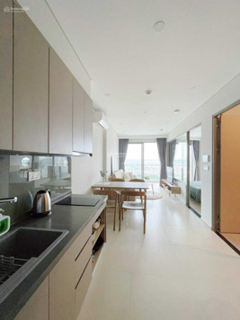 Chính chủ cần bán gấp căn 1PN + The Sóng tầng cao view Pullman