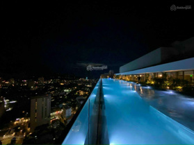 Bán căn 3PN The Sóng tầng siêu cao, view biển giá cực tốt, LH 0933 994 405