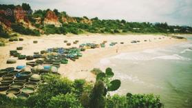 Đất full hồng hẻm xe hơi đối diện bãi Cam Bình La Gi