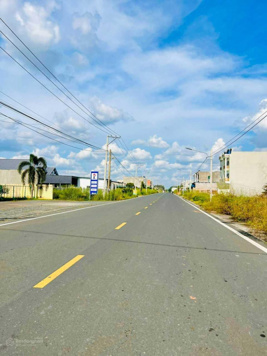 Kẹt cứng đất 2 tỷ nay bán 960tr đất đại lộ Bình Phước