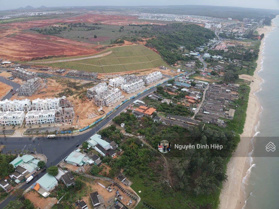 Bán 1300m2 thổ cư mặt tiền Lạc Long Quân, Tiến Thành cạnh Novaworld công viên biển giá tốt 11.5tr/m