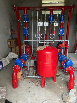 Nhà xưởng sản xuất. Tiếp nhận nhiều ngành nghề. Có công đoạn nhúng mạ