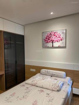 Cho thuê căn hộ view ôm trọn sông Hàn 2PN, 2WC tại SAM Towers, 25 triệu, 70m2, Hải Châu, Đà Nẵng