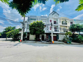 cho thuê nhà 3 tầng kdc Tân Phong, 6 phòng ngủ, 5wc, ở kinh doanh văn phòng cty